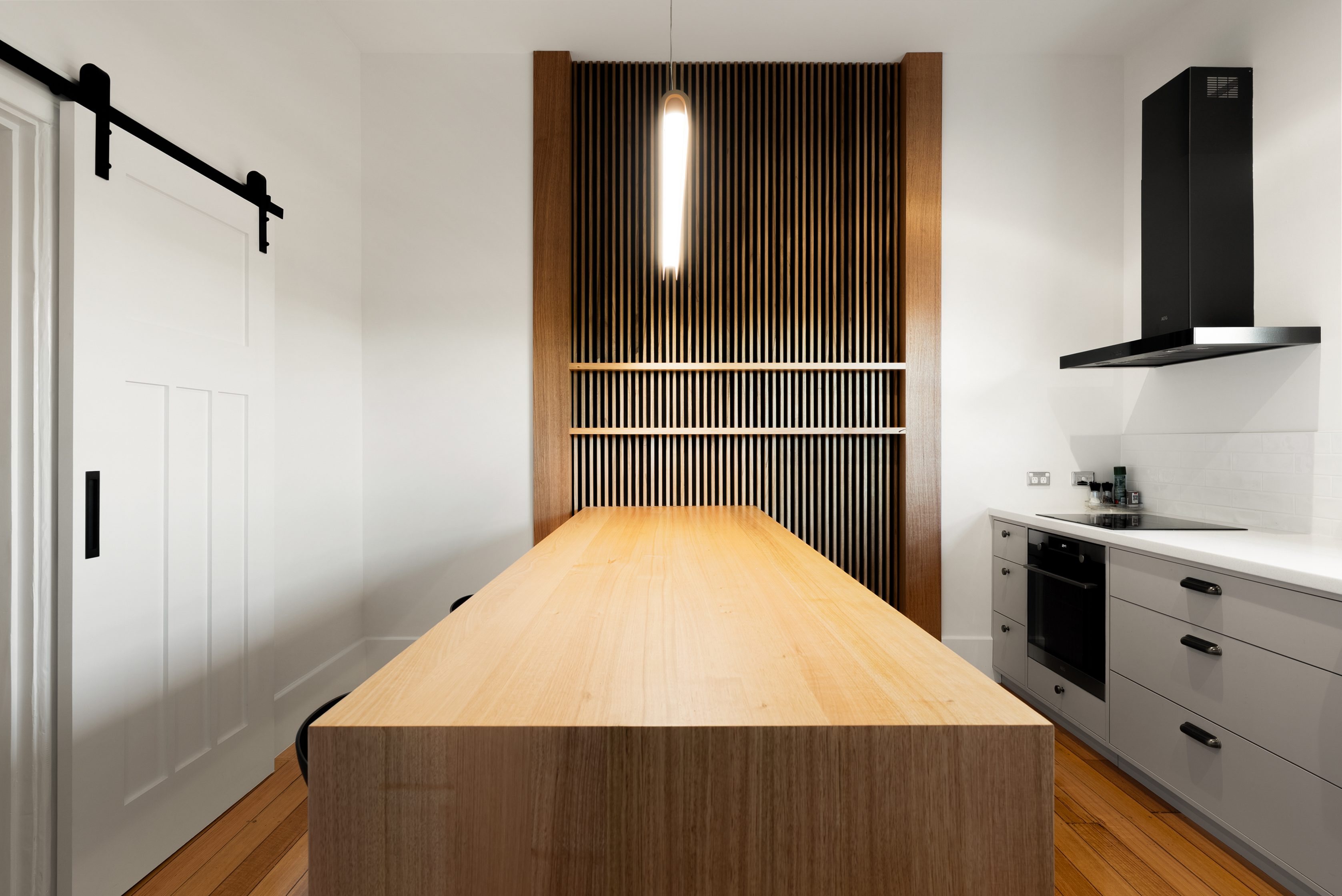 Gollan House — showcase 2