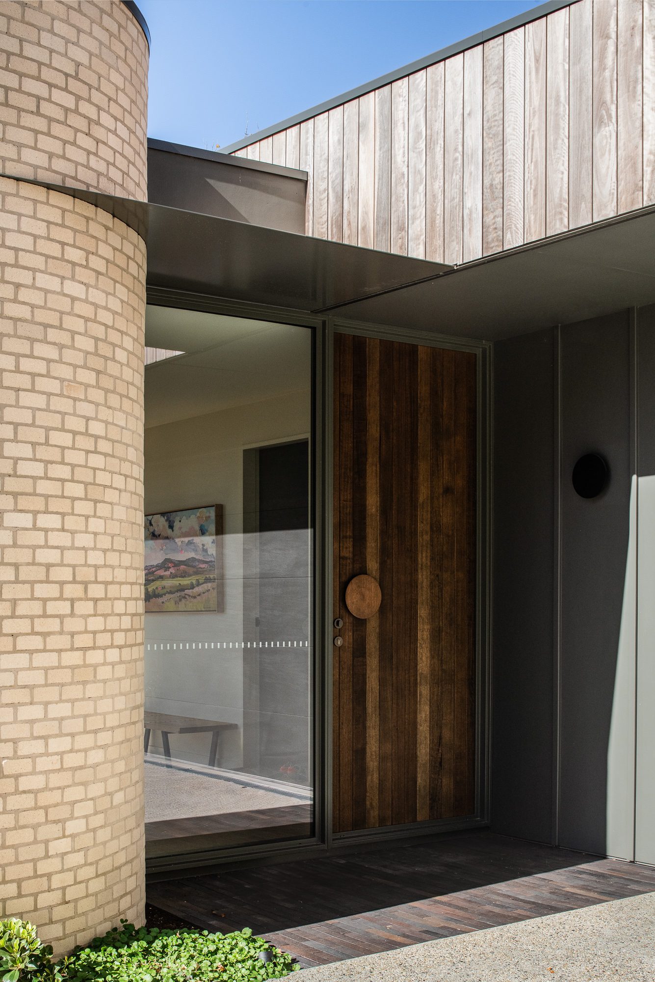 Materials & Performance view 1