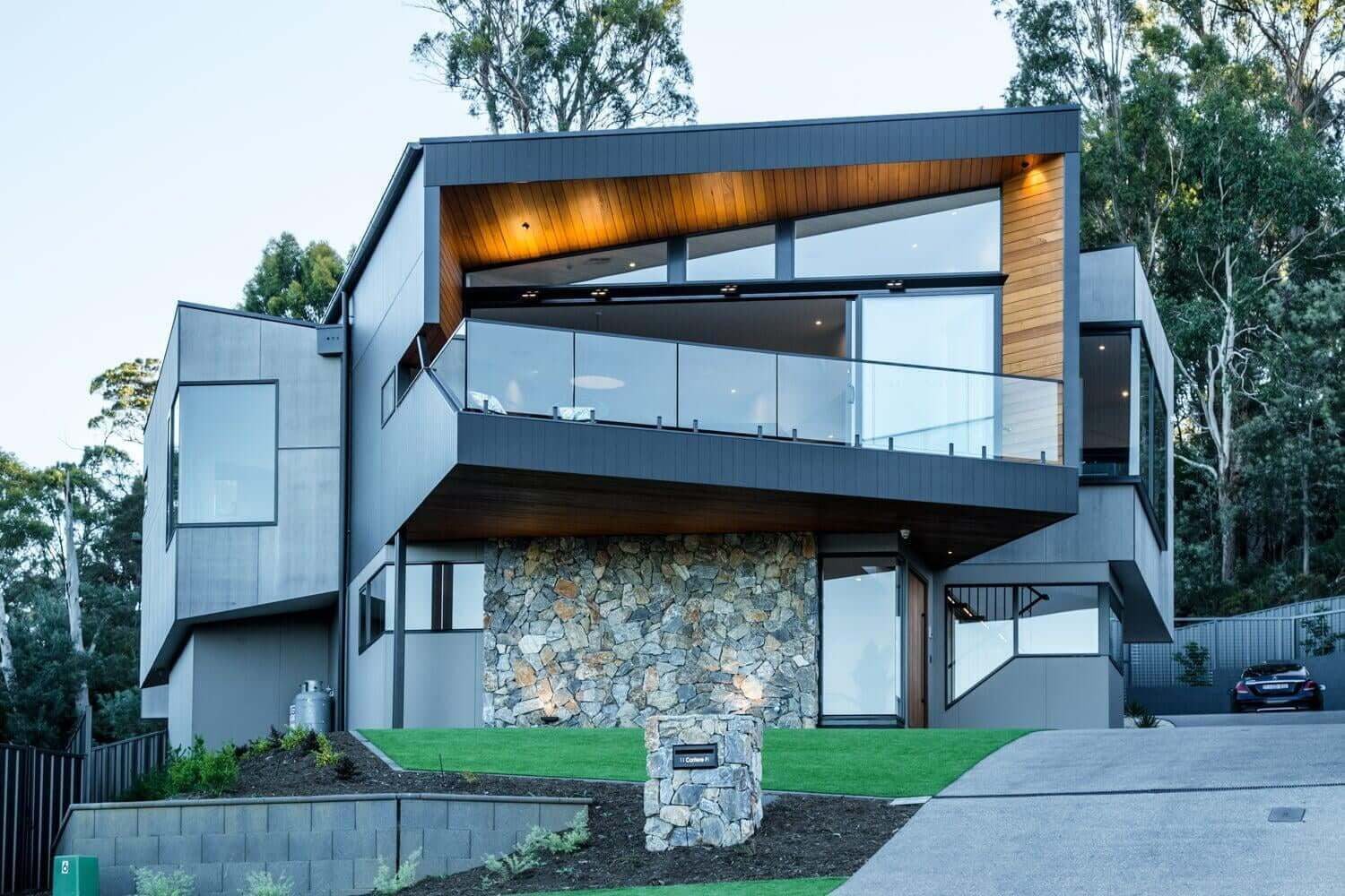 S&S House